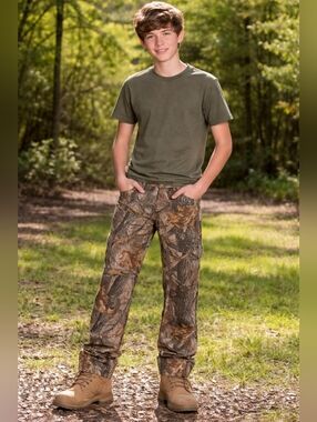 Real Tree Outfitters Ridge Olive Green Short Sleeve Brown Camo Pants